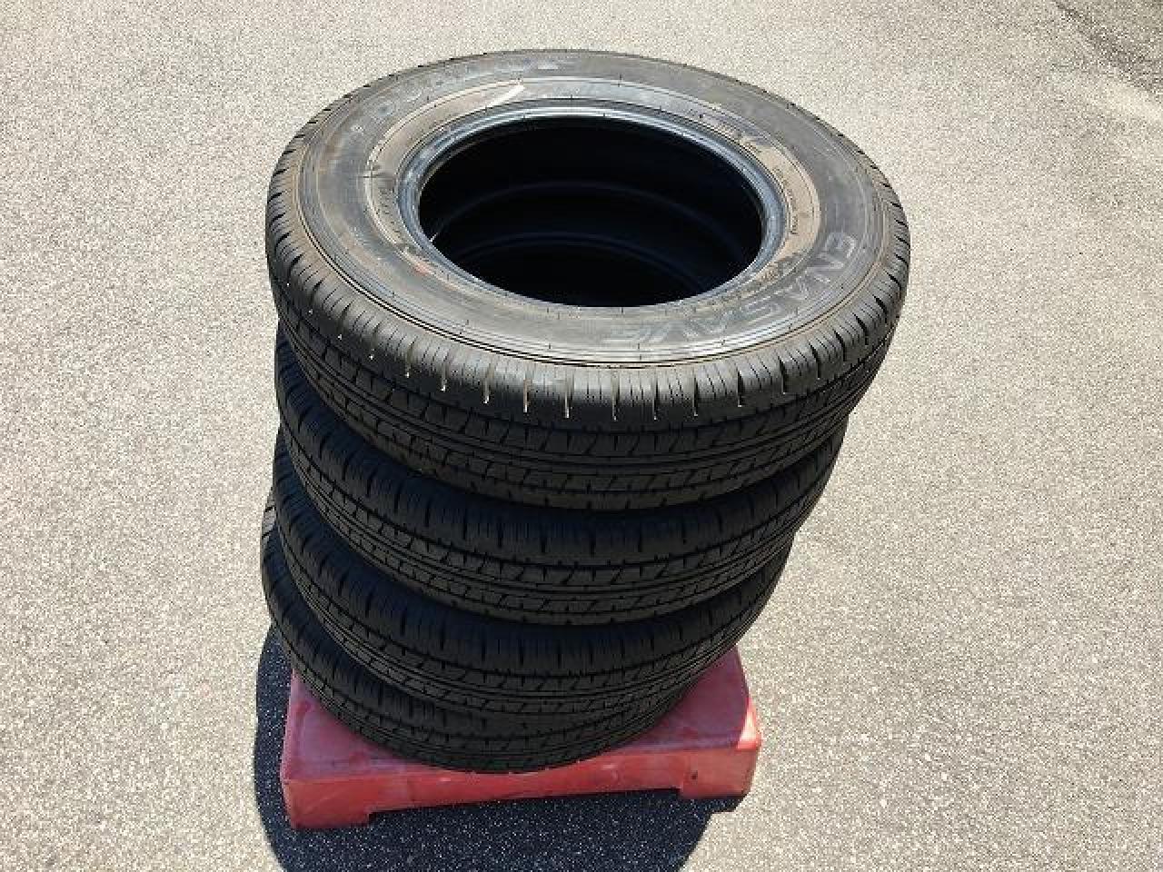 DUNLOP ENASAVE VAN01 195/80-15 107/105LT 4本 タイヤのみ | やや傷や 