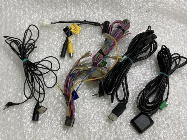 carrozzeria AVIC-BZ501 地デジ非搭載 CD/DVD/USB/AUX/Bluetothオーディオ