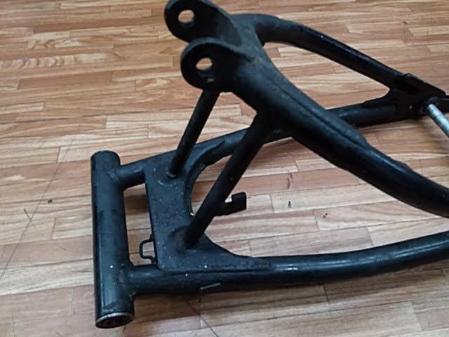 Huge price reduction!! Perfect for painting!!
YAMAHA
RZ250
Genuine swing arm
