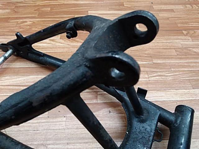 Huge price reduction!! Perfect for painting!!
YAMAHA
RZ250
Genuine swing arm