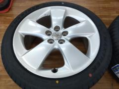 超大人気モデル!! トヨタ純正(TOYOTA)  30系/プリウス ツーリングセレクション純正ホイール + 【MAXTREK】 MAXIMUS M2