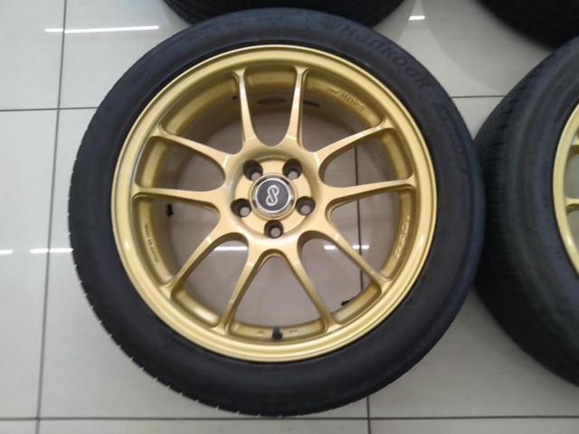 ENKEI Racing PF01 + HANKOOK VENTUS Prime4