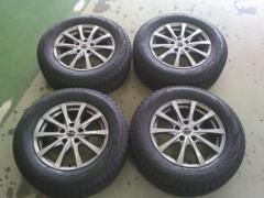 YOKOHAMA iceGUARD IG70 HOT STUFF Exceeder E03