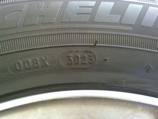 MICHELIN AGILIS X-ICE + HOT STUFF Exceeder EX6
