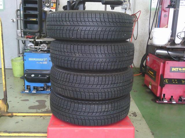MICHELIN AGILIS X-ICE + HOT STUFF Exceeder EX6