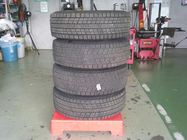 DUNLOP WINTERMAXX SJ8+ + トヨタ 40系アルファード Zグレード純正ホイール