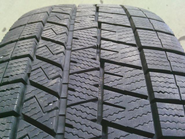 DUNLOP WINTERMAXX WM03 + BRIDGESTONE BALMINUM TR10