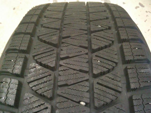 BRIDGESTONE BLIZZAK DM-V3 + トヨタ 50系RAV4 Adventure 後期純正アルミホイール