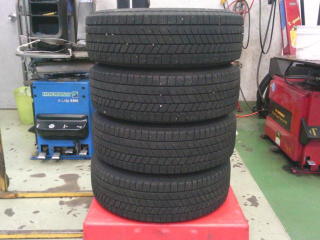 BRIDGESTONE BLIZZAK VRX3 + weds JOKER SPREAD