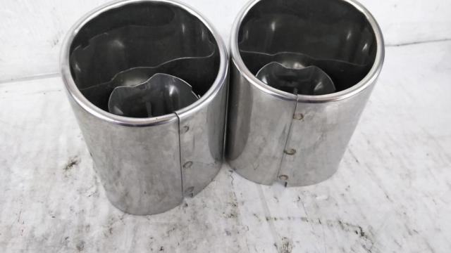 【2分割】トヨタ純正 マフラーカッター