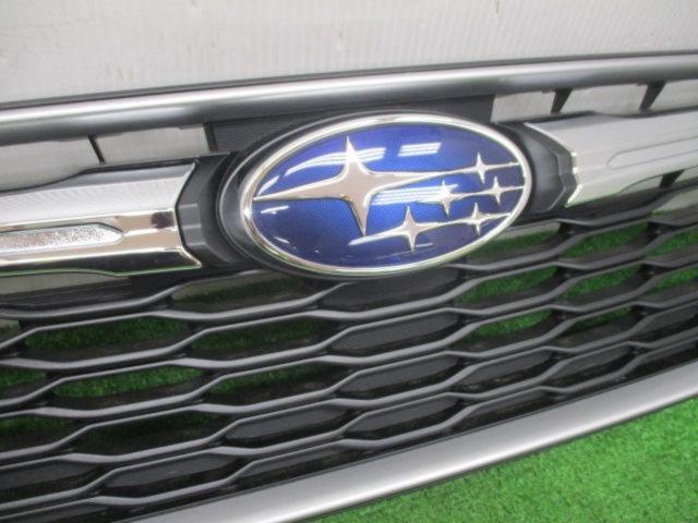 SUBARU インプレッサ/GT系・GK系 前期純正フロントグリル