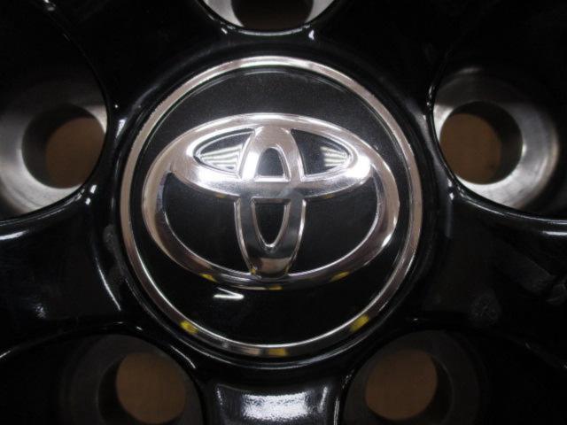 トヨタ純正(TOYOTA) プリウス/50系 Sツーリング純正ホイール + PIRELLI ICE ZERO ASINNETRICO(2022年製造) ★バランス調整済み★