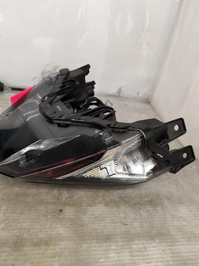 HONDA 純正テールランプ PCX125