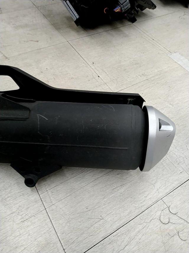 HONDA PCX125純正マフラー