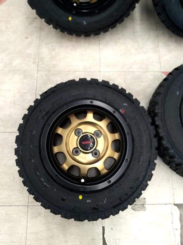 TREASURE ONE WILDPORTER  + YOKOHAMA GEOLANDAR M/T G003