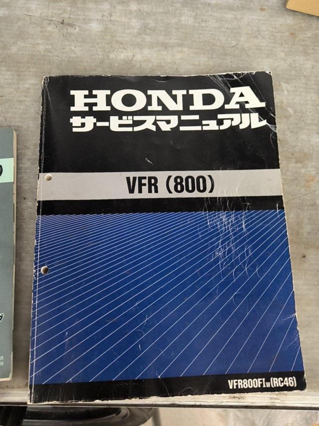 【HONDA】サービスマニュアル+パーツカタログ VFR800