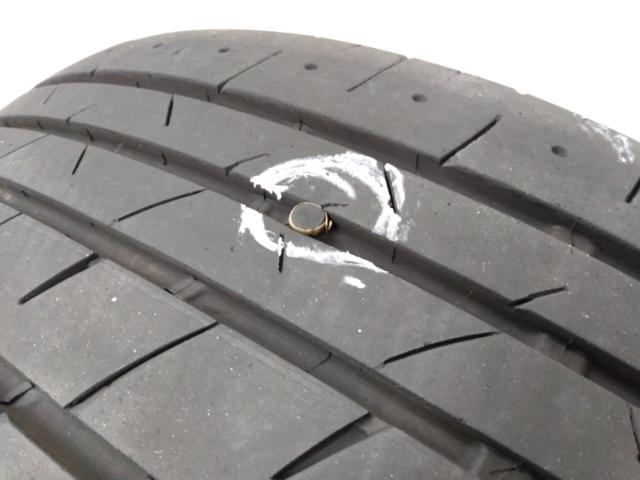 RAYS VERSUS STRATAGIA Lucianna+BRIDGESTONE Playz PX-RVⅡ 215/45R18