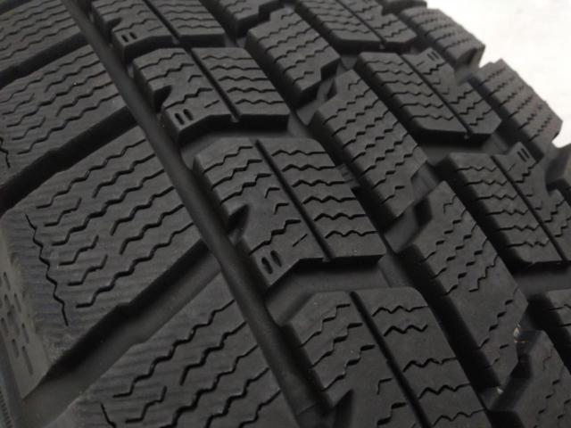 AUTOBACS SEVEN(オートバックスセブン) LEBEN(レーベン) BX  + GOODYEAR(グッドイヤー) ICE NAVI 7