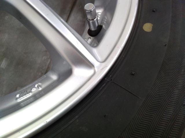 BRIDGESTONE(ブリヂストン) ECO FORME(エコフォルム) SE-15 (4HOLE)  + BRIDGESTONE(ブリヂストン) BLIZZAK VL1