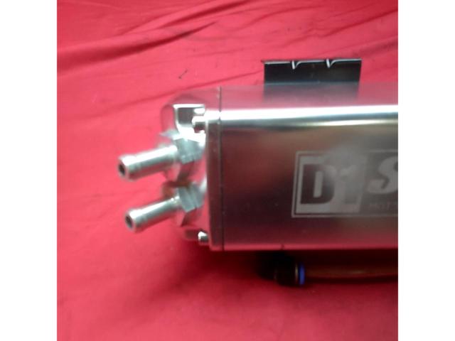 D1 SPEC 汎用 オイルキャッチタンク 