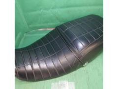 【KAWASAKI】ゼファー 純正シート 張替加工済み