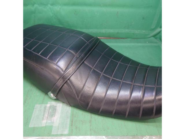 【KAWASAKI】ゼファー 純正シート 張替加工済み