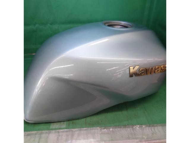 【KAWASAKI】車種不明(ZRX400?)純正タンク