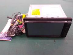 KENWOOD MDV-D308BTW AV一体 メモリーナビ