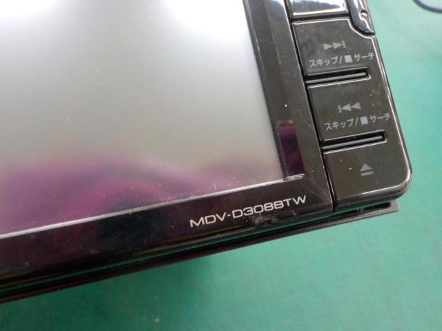 KENWOOD MDV-D308BTW AV一体 メモリーナビ