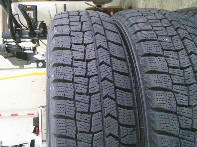 DUNLOP WINTERMAXX WM02 + VIOLENTO IS