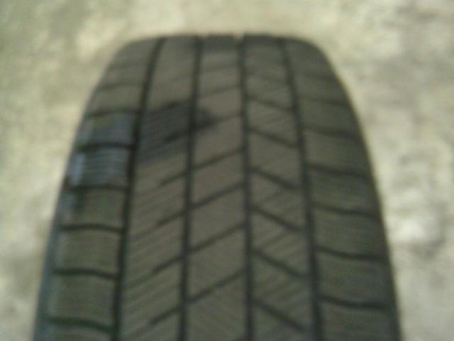 BRIDGESTONE BLIZZAK VRX3 + BADX D.O.S. スポークホイール