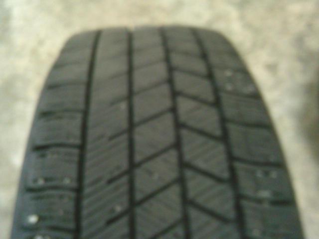 BRIDGESTONE BLIZZAK VRX3 + BADX D.O.S. スポークホイール