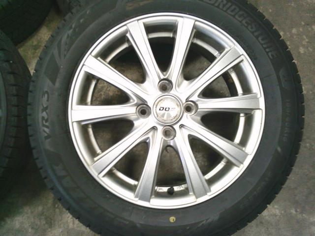 BRIDGESTONE BLIZZAK VRX3 + BADX D.O.S. スポークホイール