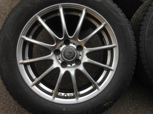 BRIDGESTONE BLIZZAK VRX3 + INTER MILANO CLAIRE DG12
