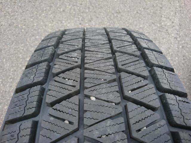 BRIDGESTONE BLIZZAK DM-V3 + ABE SHOKAI LA STRADA Eta