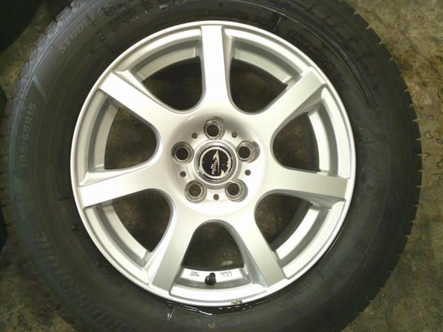 BRIDGESTONE BLIZZAK VRX3 + weds ravrion P3