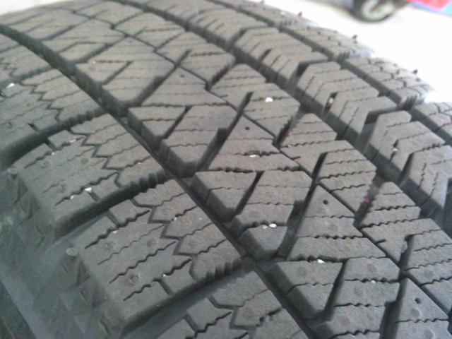 BRIDGESTONE BLIZZAK VRX2 + TOPY SIBILLA NEXT W-5