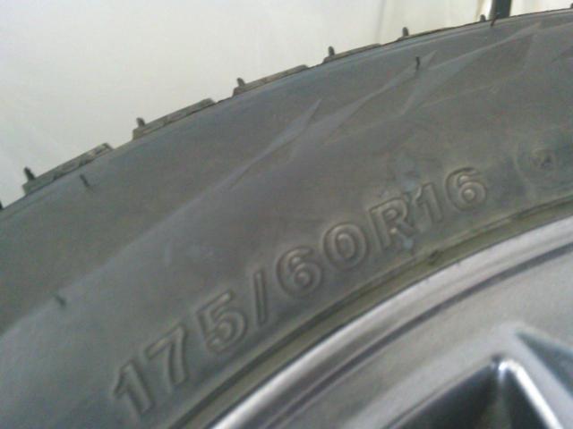 BRIDGESTONE BLIZZAK VRX2 + TOPY SIBILLA NEXT W-5