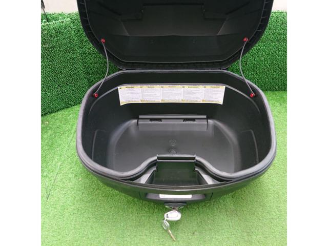 GIVI BLADE モノロックケース