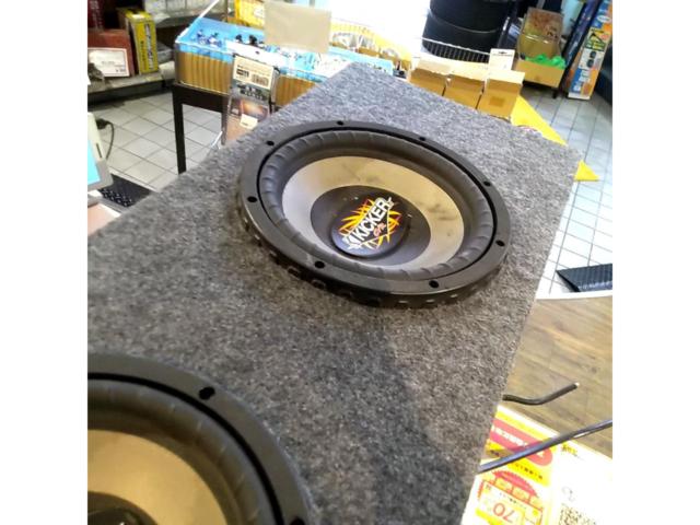 【KICKER】CVR 12インチ×2発 + BOX付き 
