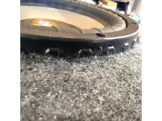 【KICKER】CVR 12インチ×2発 + BOX付き 