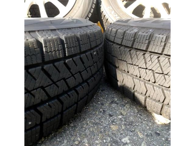 【BRIDGESTONE(ブリヂストン)】ECO FORME(エコフォルム) SE-15 (4HOLE)+BLIZZKA VRX2 165/70R14