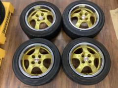 OZ(オーゼット)RACING(レーシング) VOLCANO + YOKOHAMA ADVAN NEOVA AD08