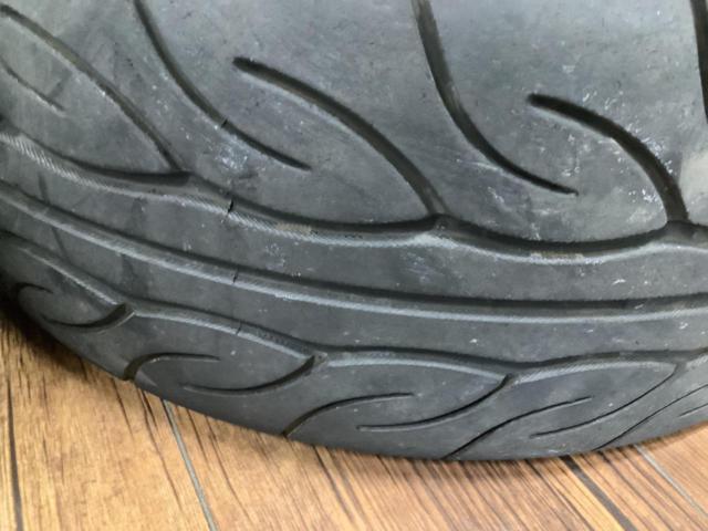 OZ(オーゼット)RACING(レーシング) VOLCANO + YOKOHAMA ADVAN NEOVA AD08