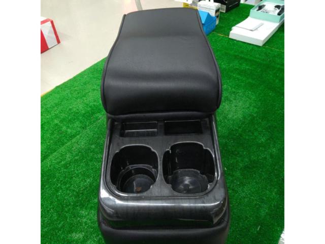 メーカー不明 汎用センターコンソールボックス
