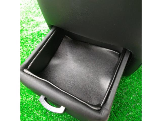 メーカー不明 汎用センターコンソールボックス
