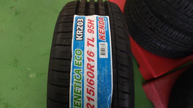 STRANGER  + KENDA(ケンダ) KR36 215/60R16