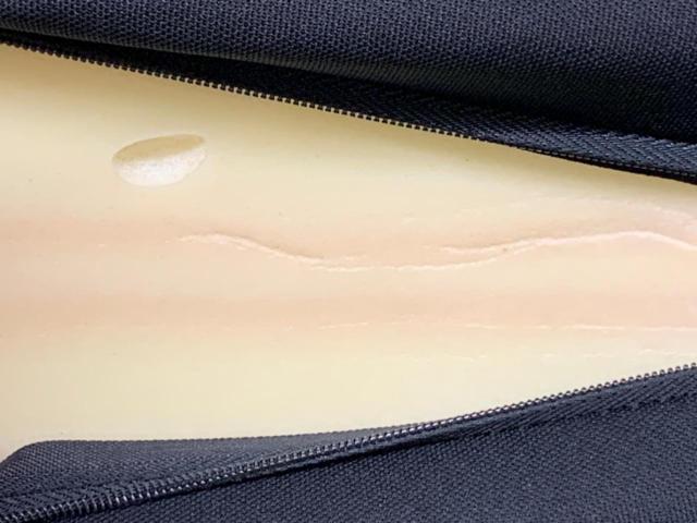MOMO エルゴンカーボンサポートクッション