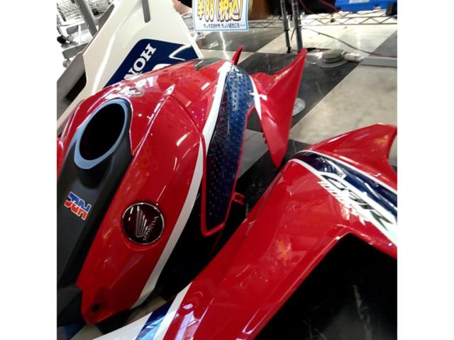 【CBR1000RR SP(SC77/2017)】HONDA(ホンダ) 純正外装9点セット