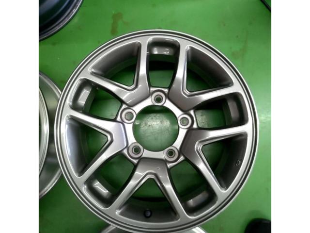 【スズキ】JB64ジムニー純正 ホイール